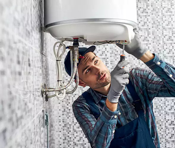 Expert Plumber for Hot Water Tank Maintenance in Lemon Grove, CA: Schedule Reliable Maintenance Services with Us